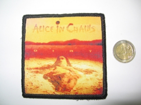 Alice in Chains ofsetová nášivka po krajoch obšívaná  cca. 9x9cm